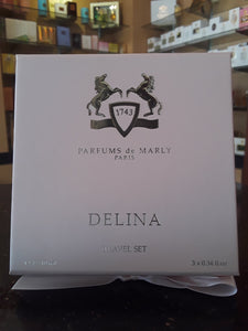 Delina travel set