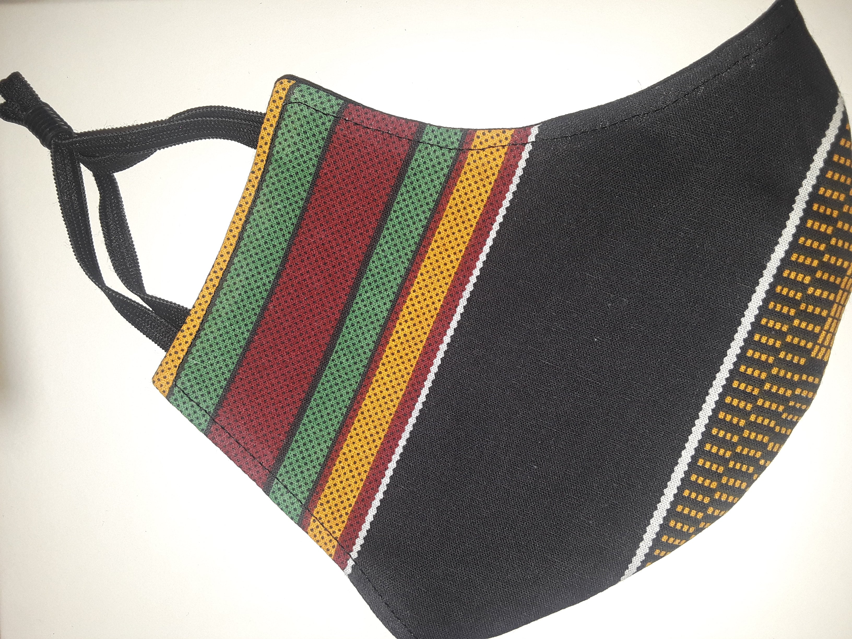 XL black/gold/red/green